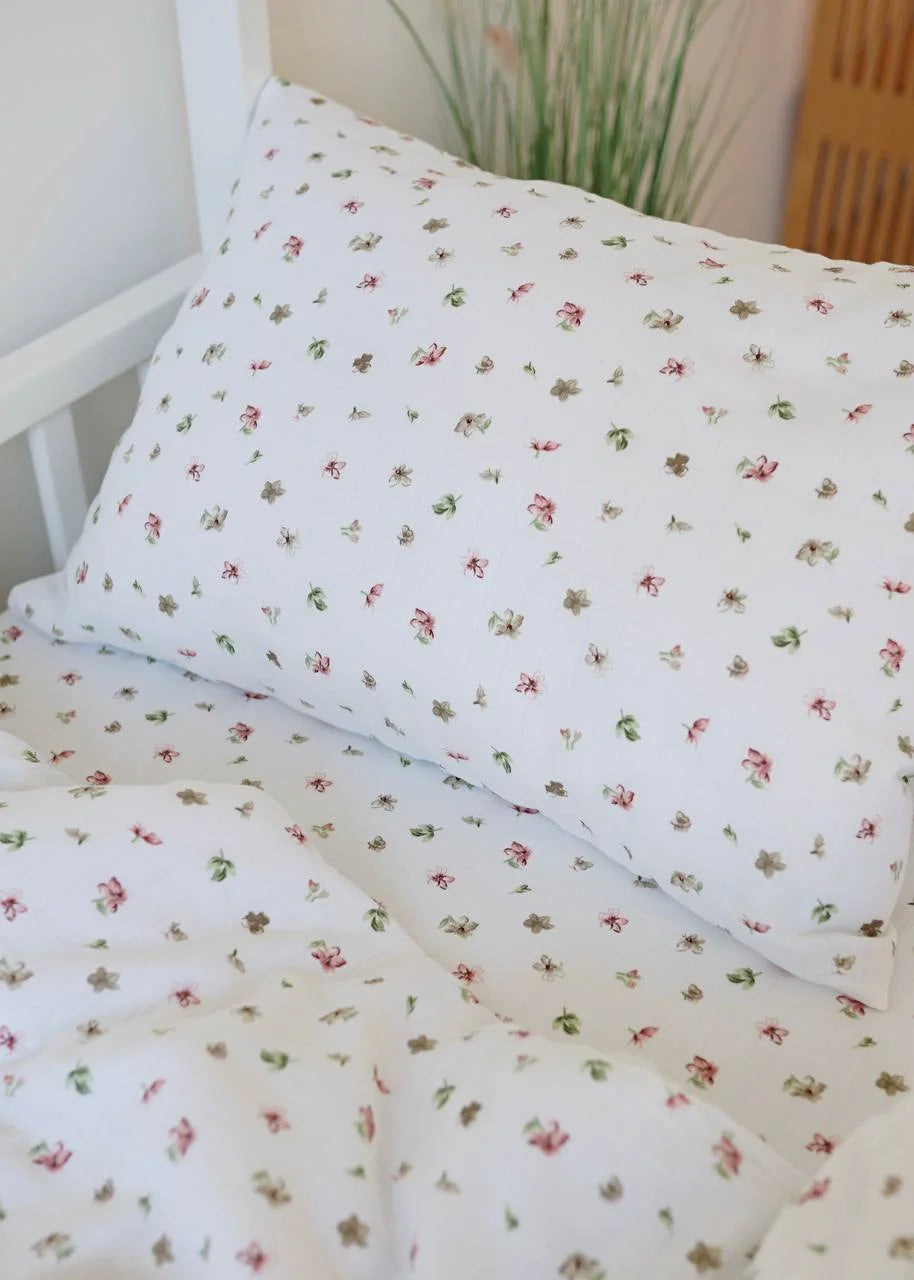 Florin Print Poplin Crib Bedding Set